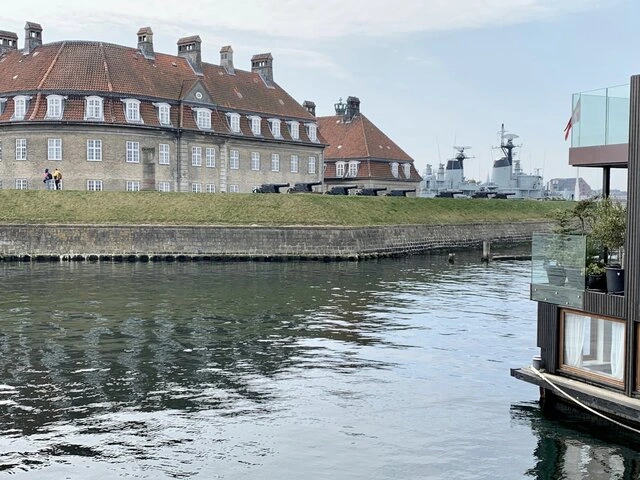 havneguiden holmen kanoner københavn